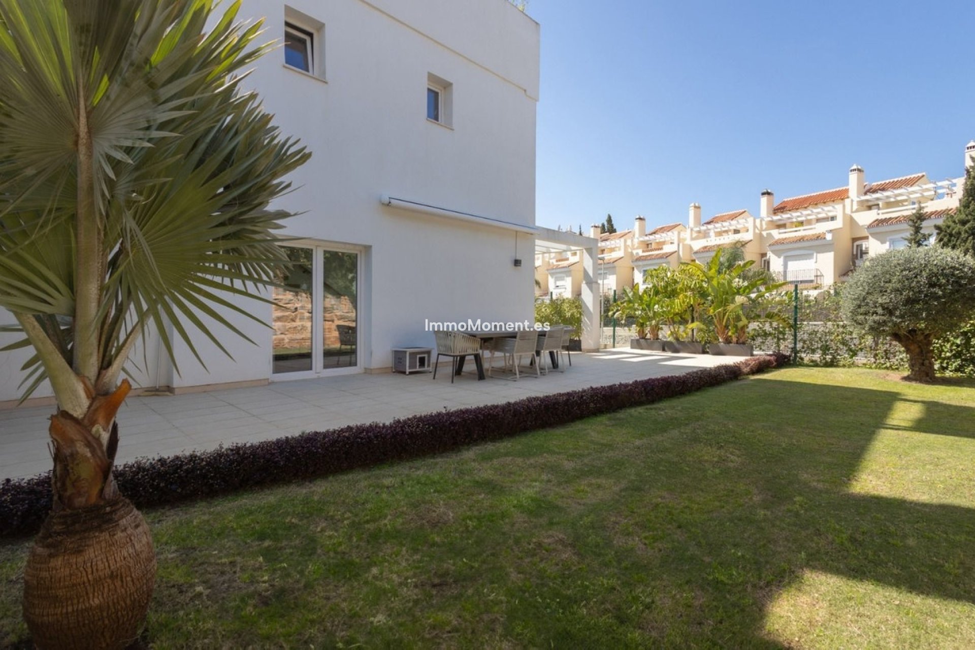 Resale - Villa - Mijas - Calahonda