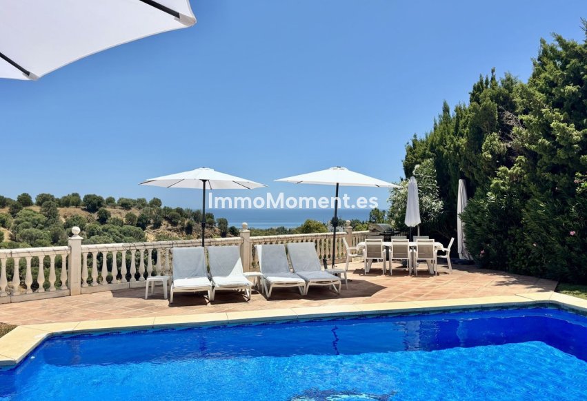 Resale - Villa - Mijas - Calahonda