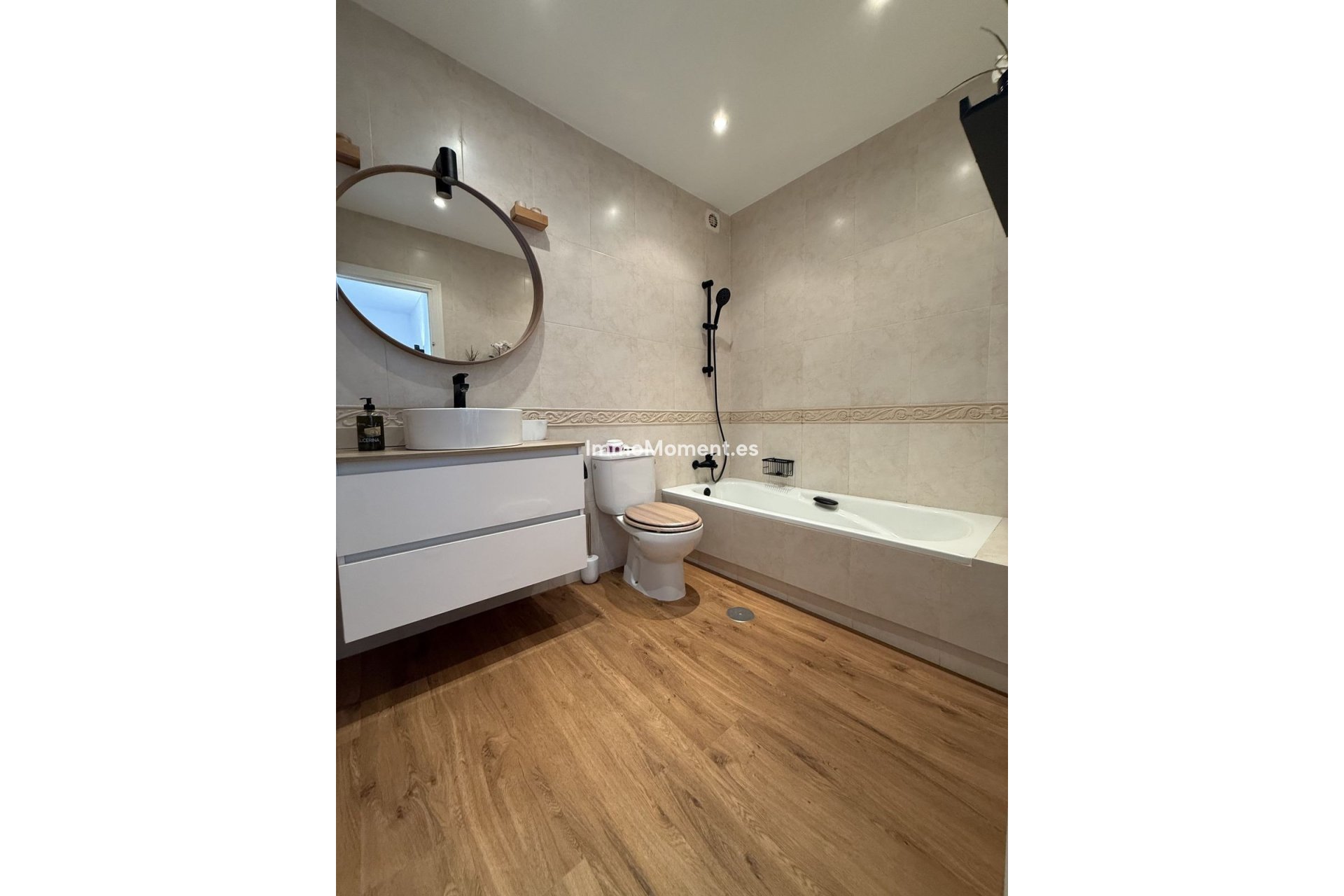 Resale - Villa - Mijas - Calahonda