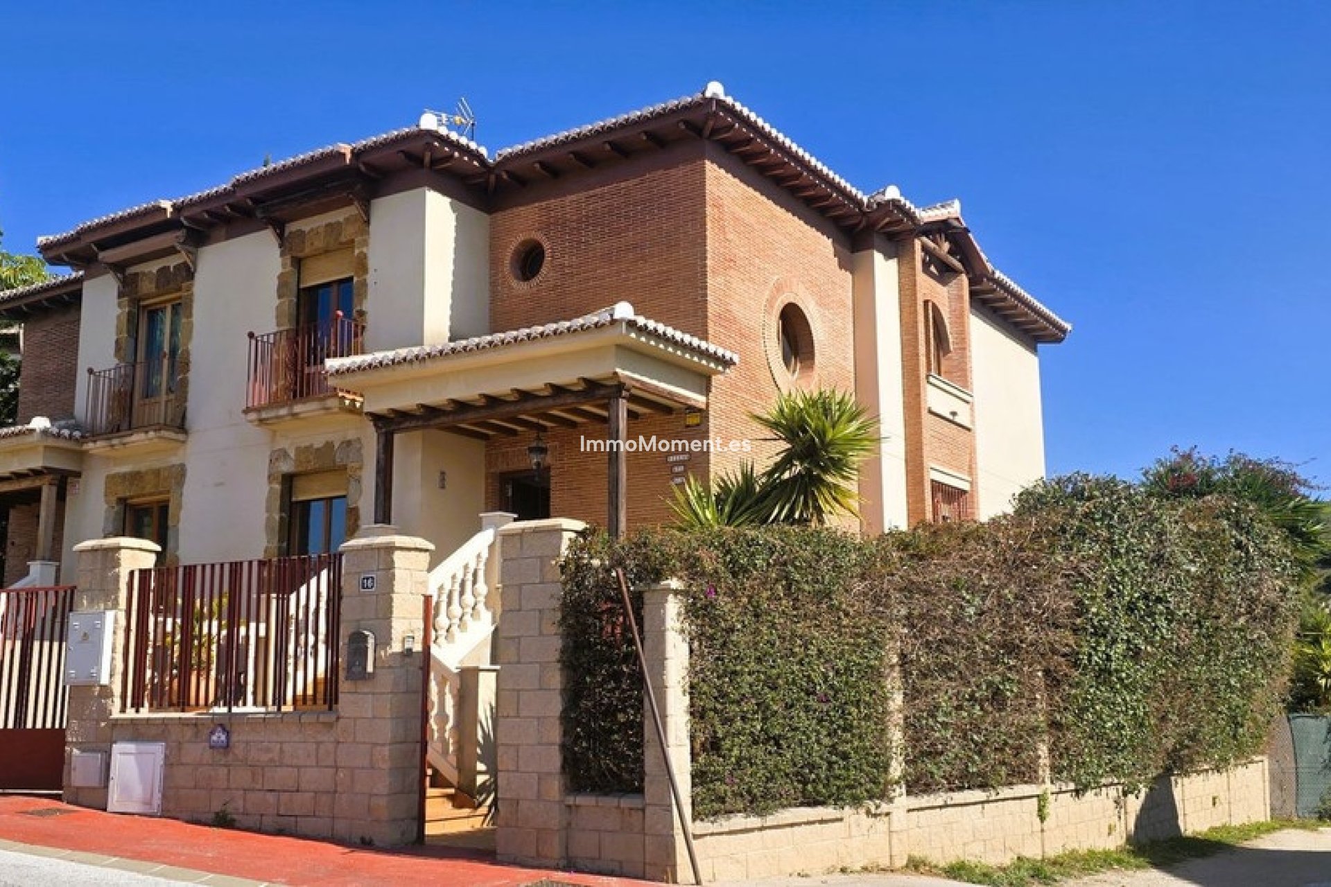 Resale - Villa - Mijas - Calahonda
