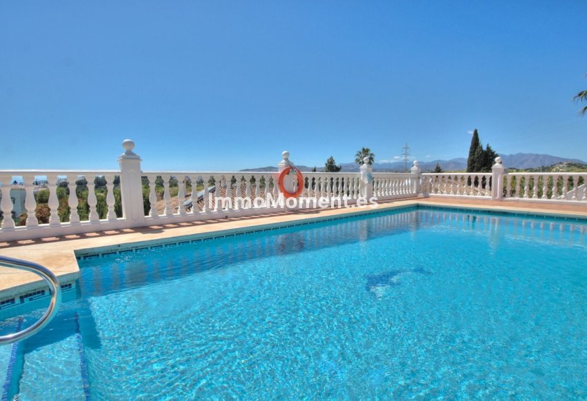 Resale - Villa - Mijas - El Chaparral