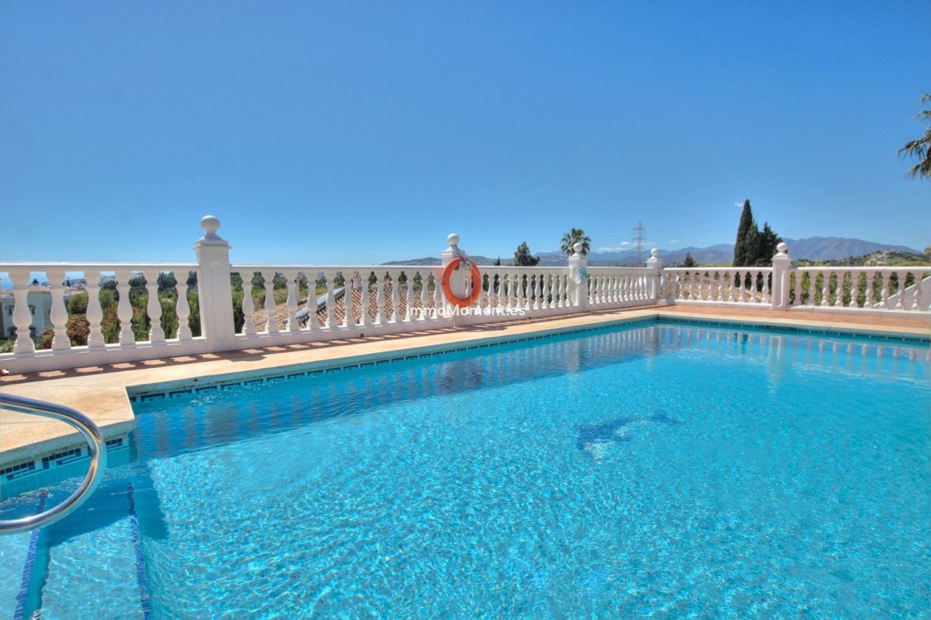Resale - Villa - Mijas - El Chaparral
