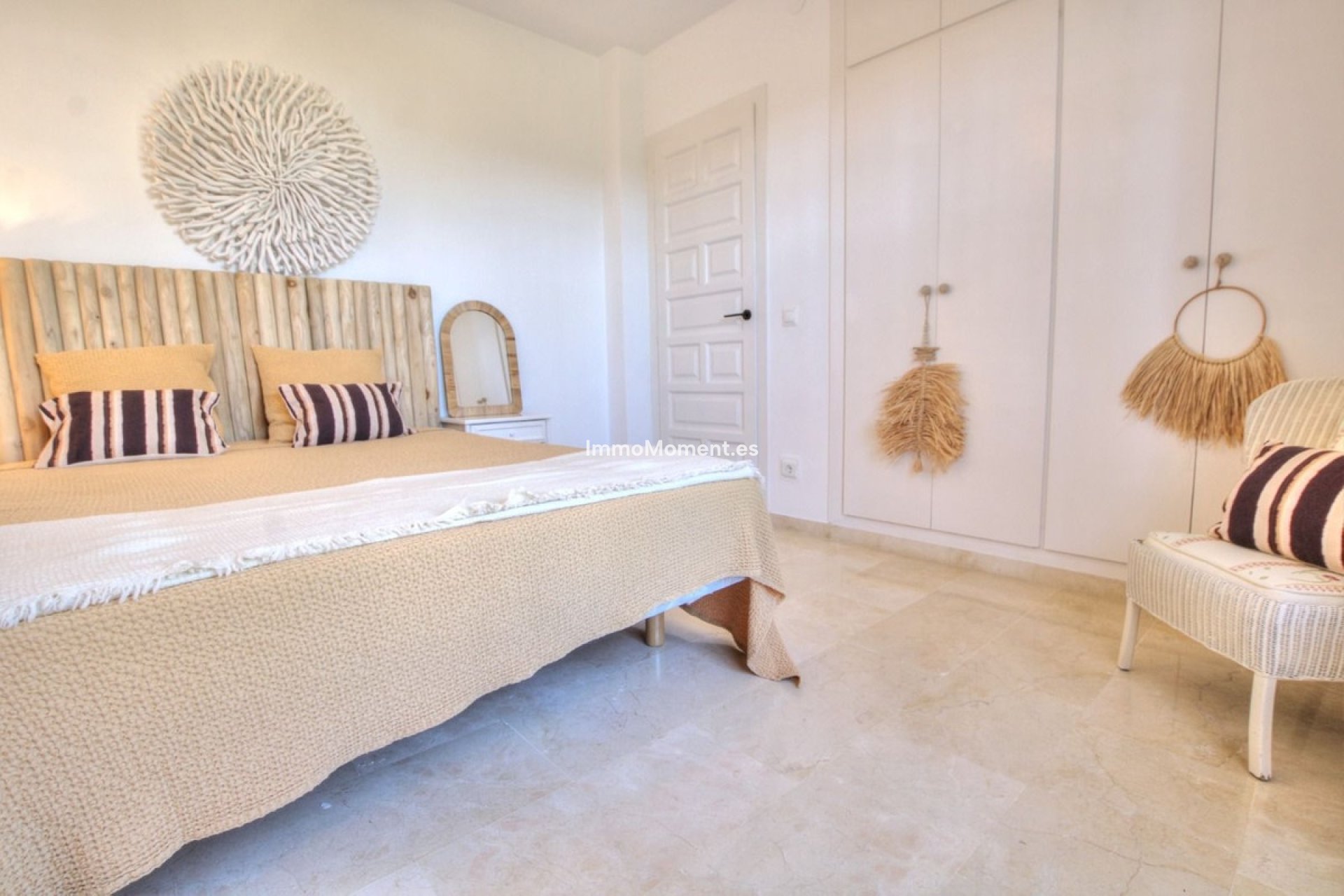 Resale - Villa - Mijas - El Chaparral