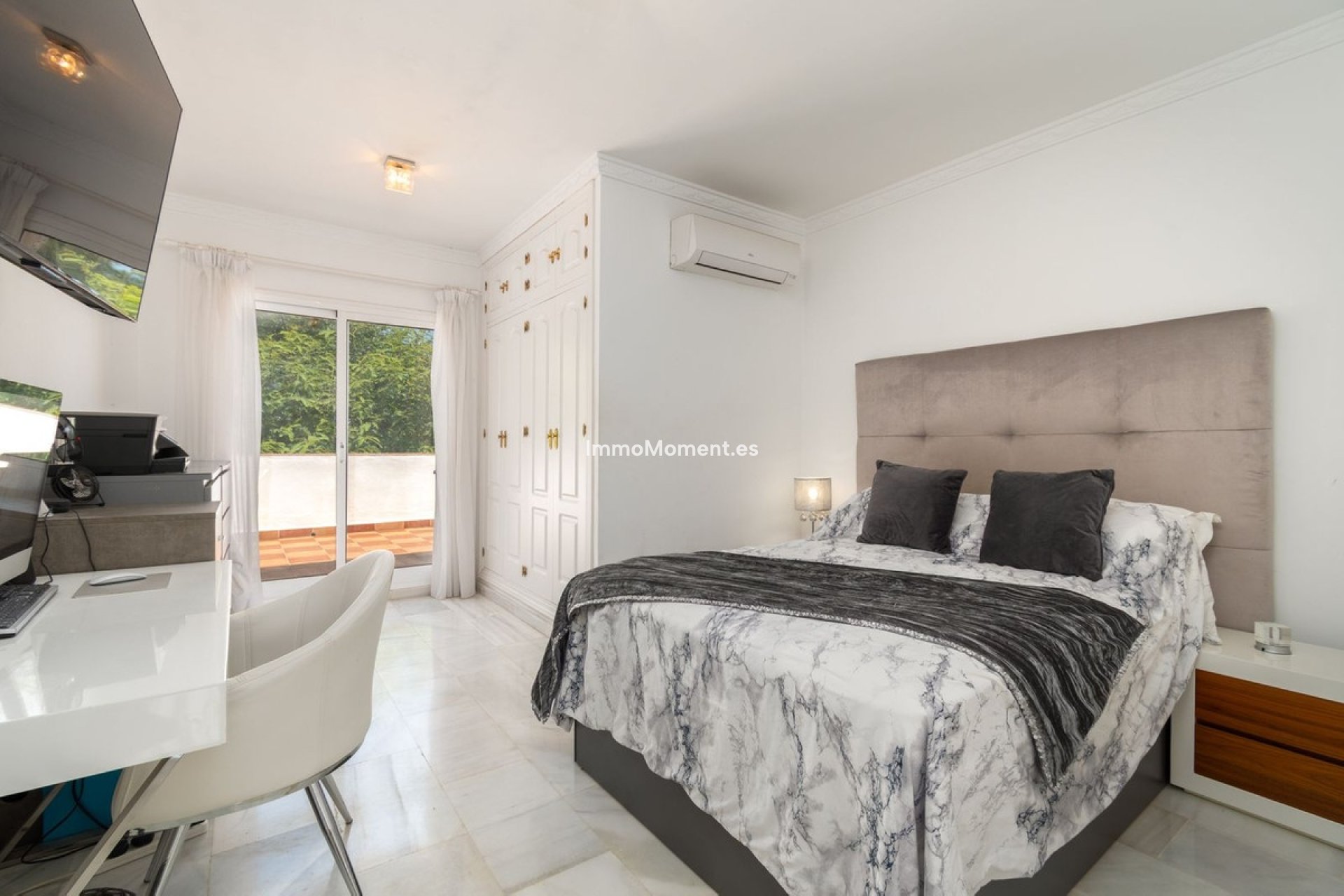 Resale - Villa - Mijas - La Cala de Mijas