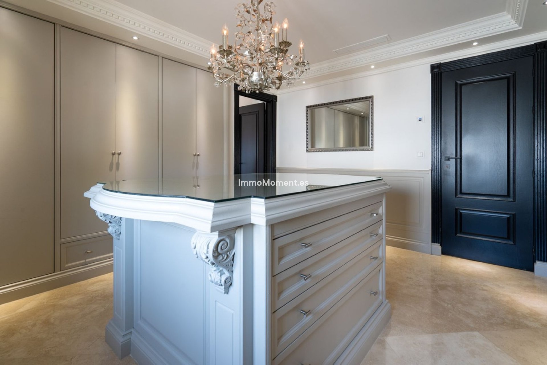 Resale - Villa - Mijas - La Cala de Mijas
