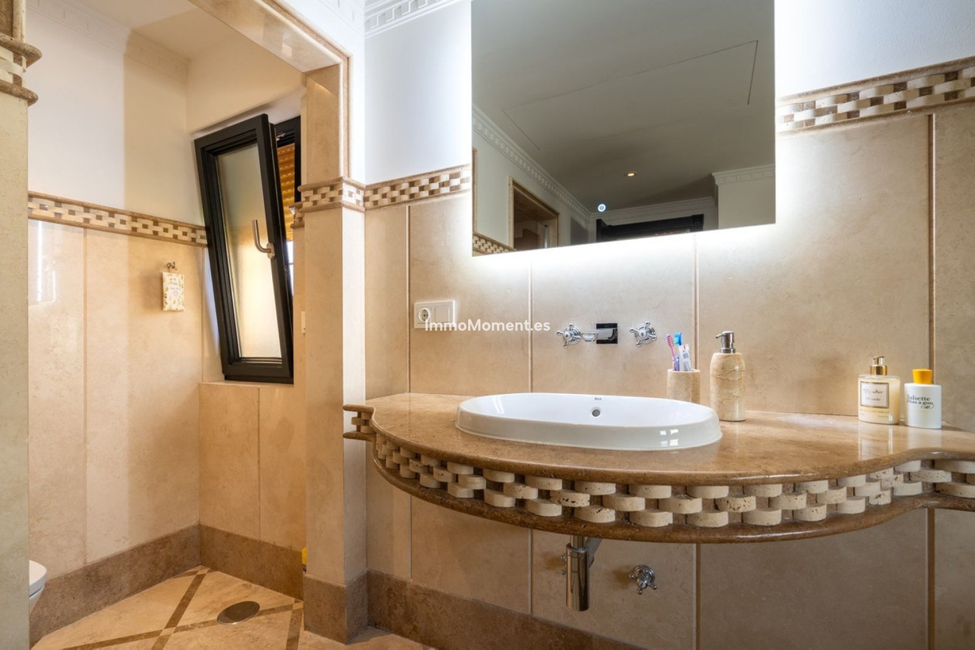 Resale - Villa - Mijas - La Cala de Mijas