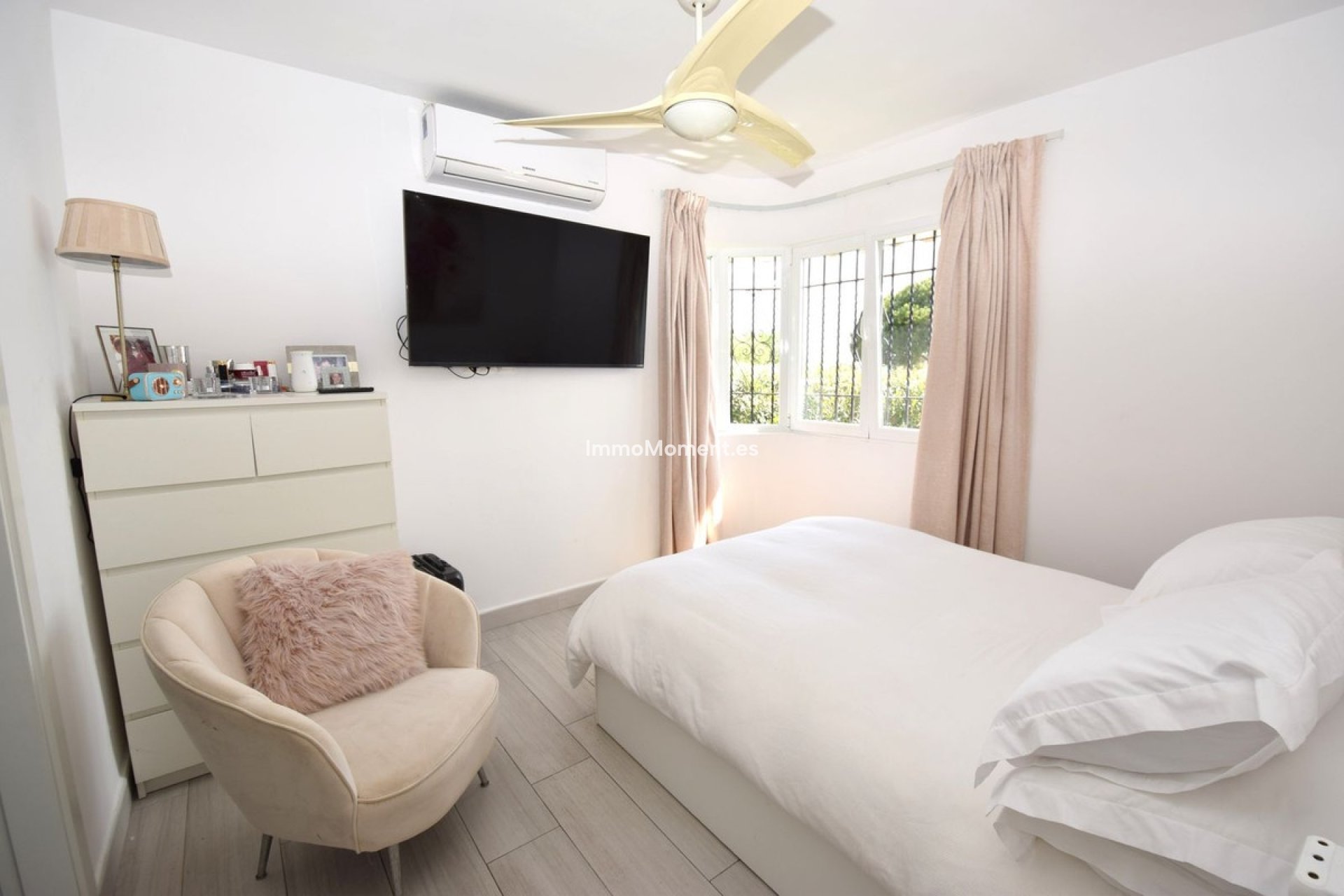 Resale - Villa - Mijas - La Cala de Mijas