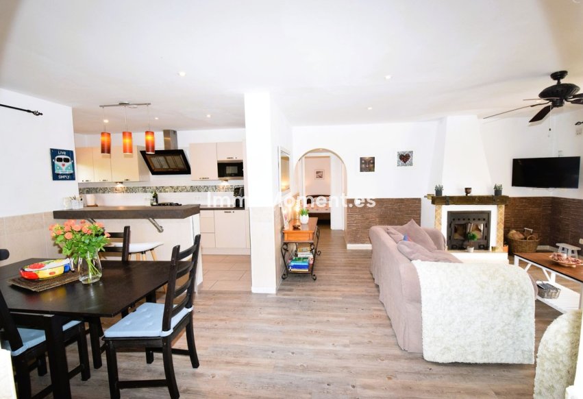 Resale - Villa - Mijas - La Cala de Mijas