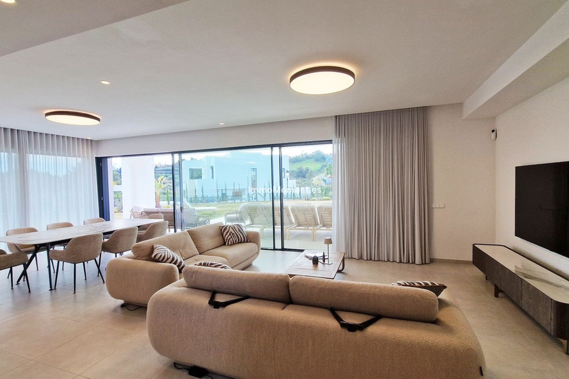 Resale - Villa - Mijas - La Cala Golf