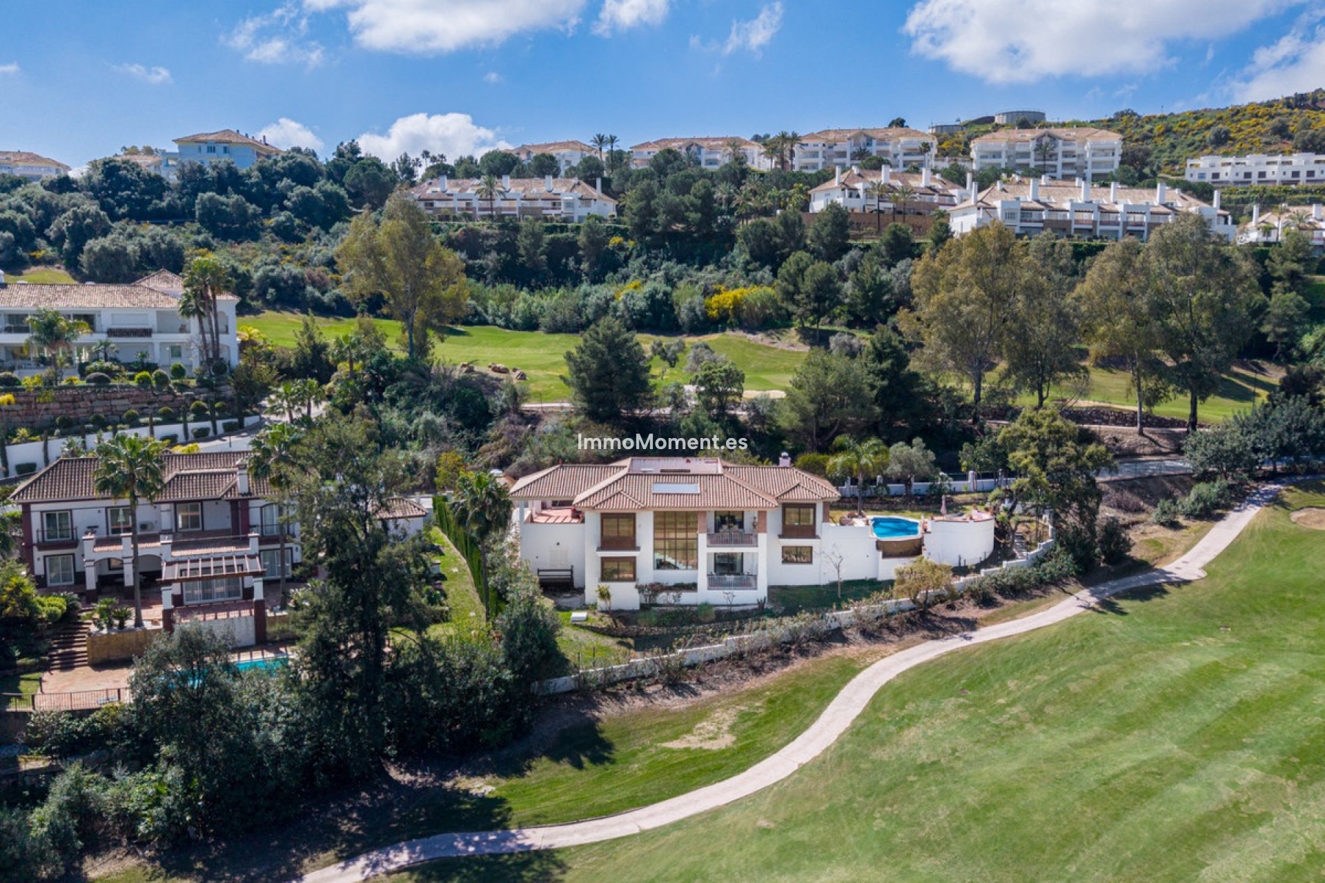 Resale - Villa - Mijas - La Cala Golf