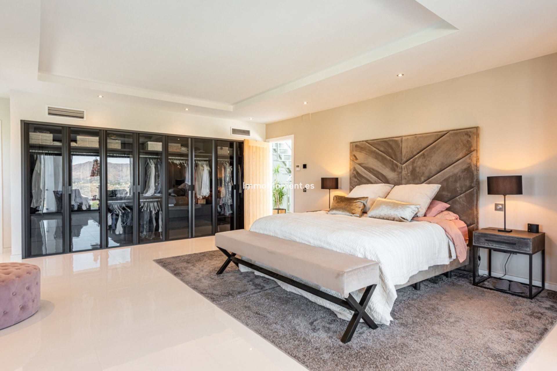 Resale - Villa - Mijas - La Cala Golf