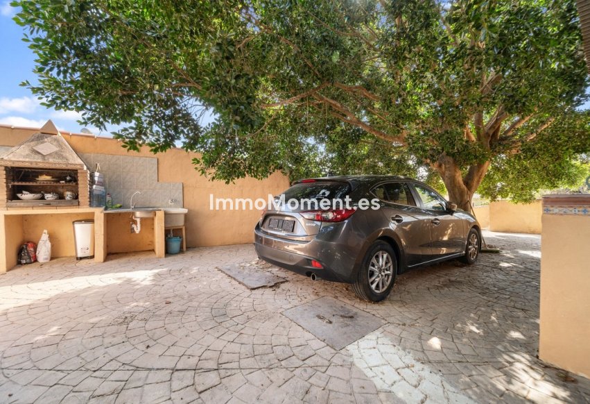 Resale - Villa - Mijas - Mijas Centro