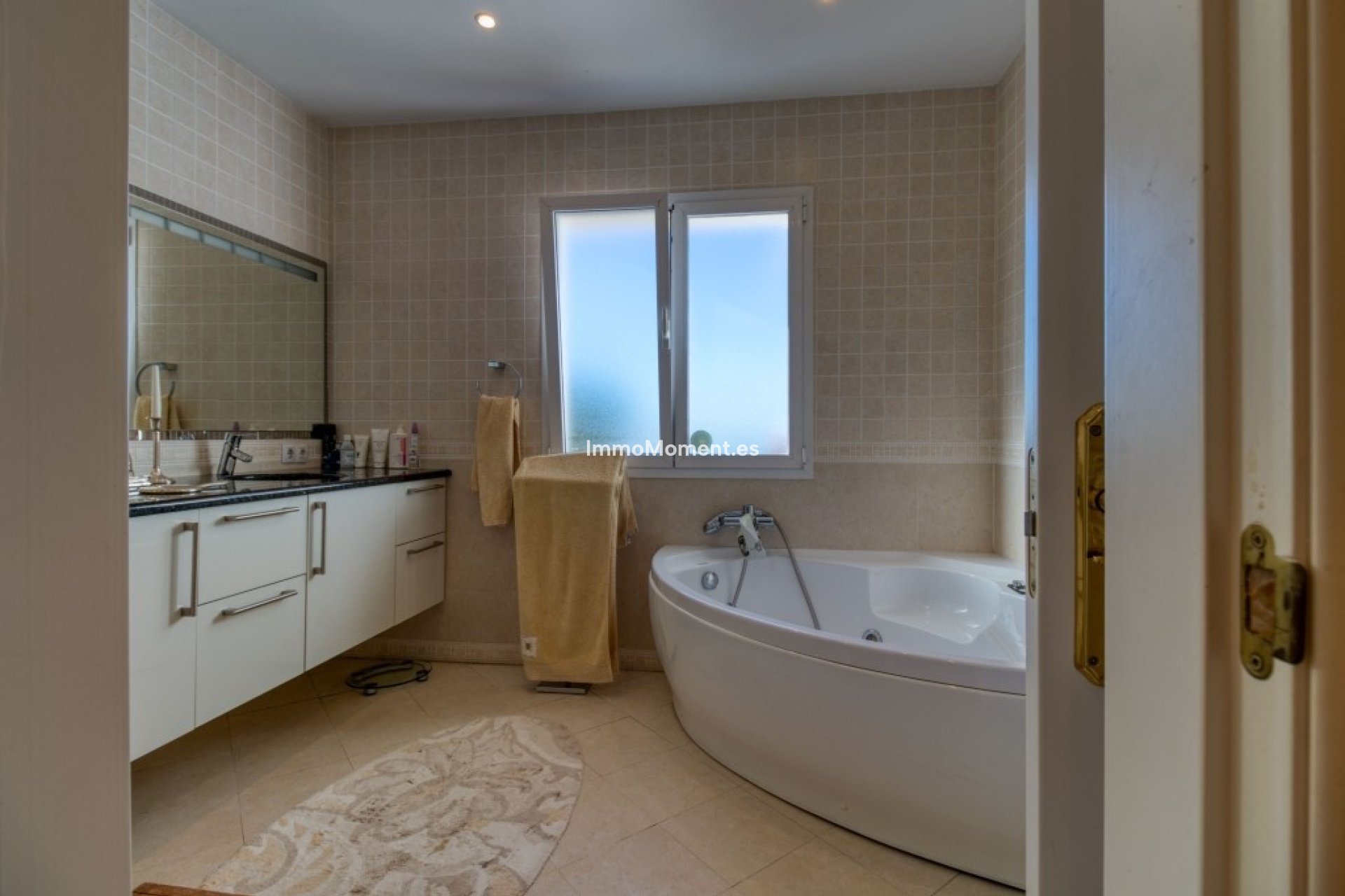 Resale - Villa - Mijas - Mijas Centro