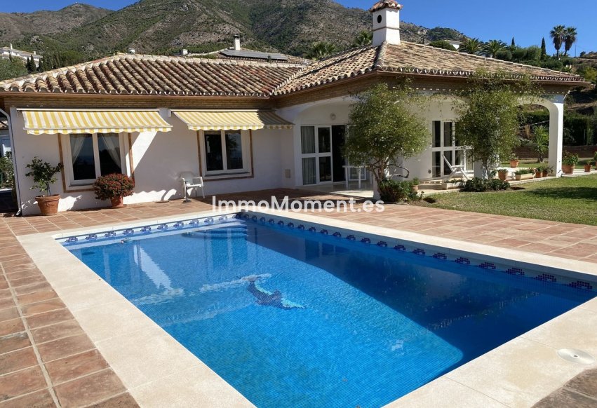 Resale - Villa - Mijas - Mijas Centro