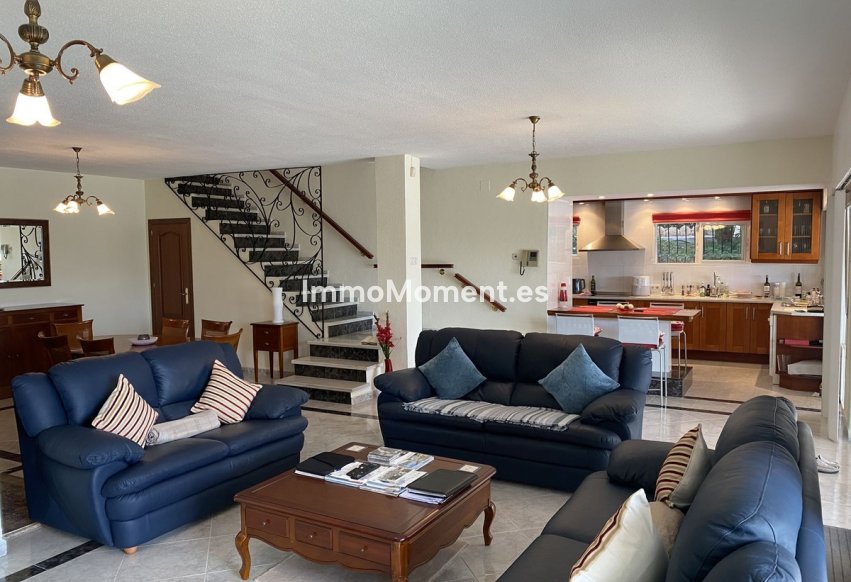 Resale - Villa - Mijas - Mijas Centro