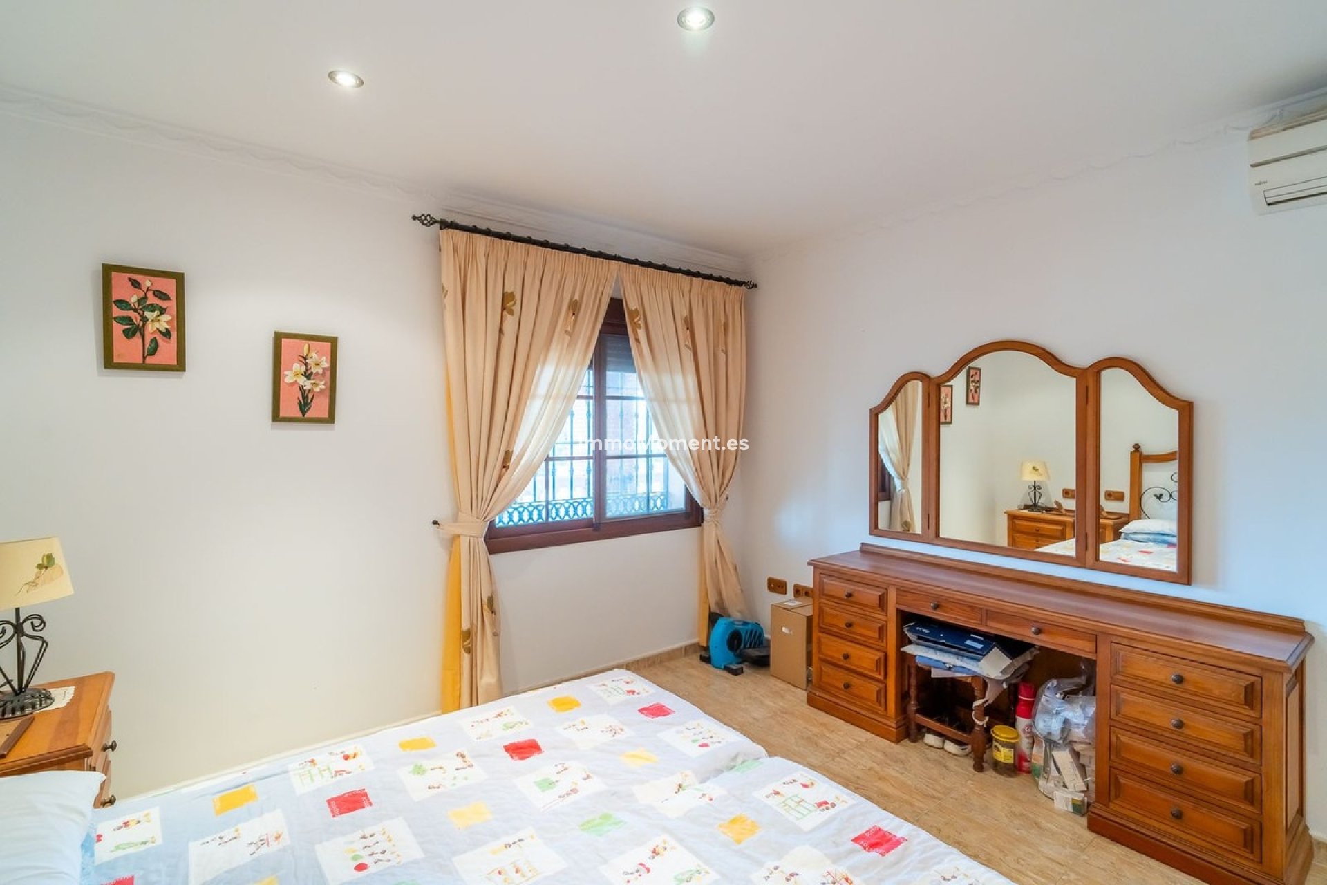 Resale - Villa - Mijas - Mijas Centro