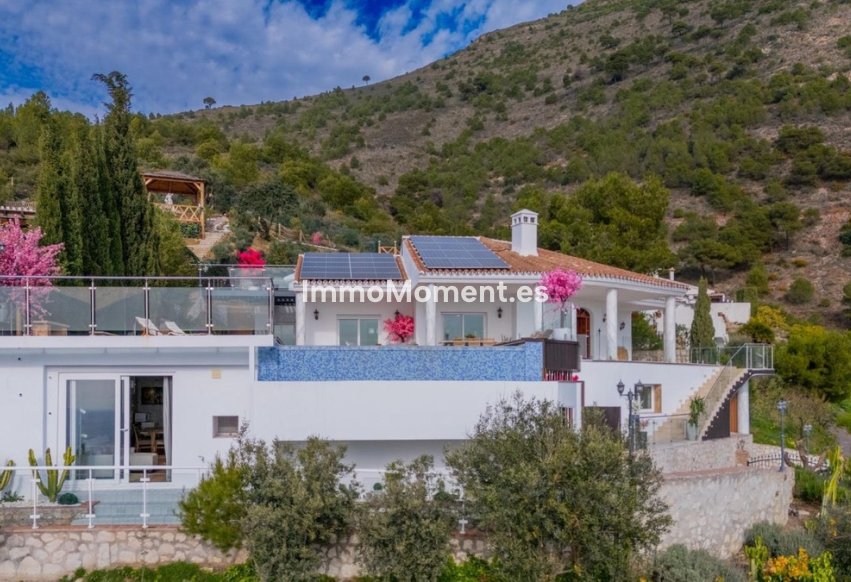 Resale - Villa - Mijas - Mijas Centro