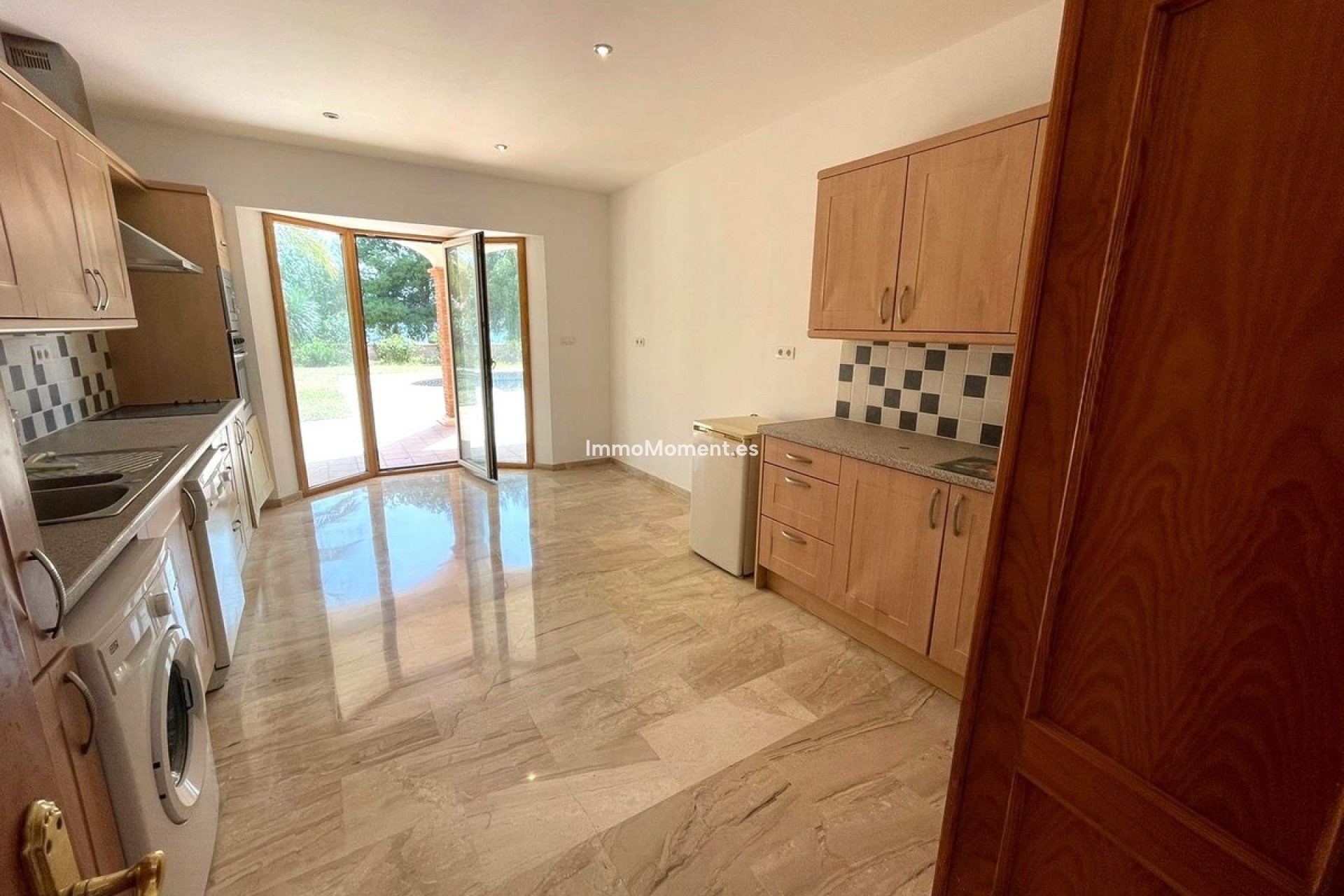 Resale - Villa - Mijas - Mijas Centro