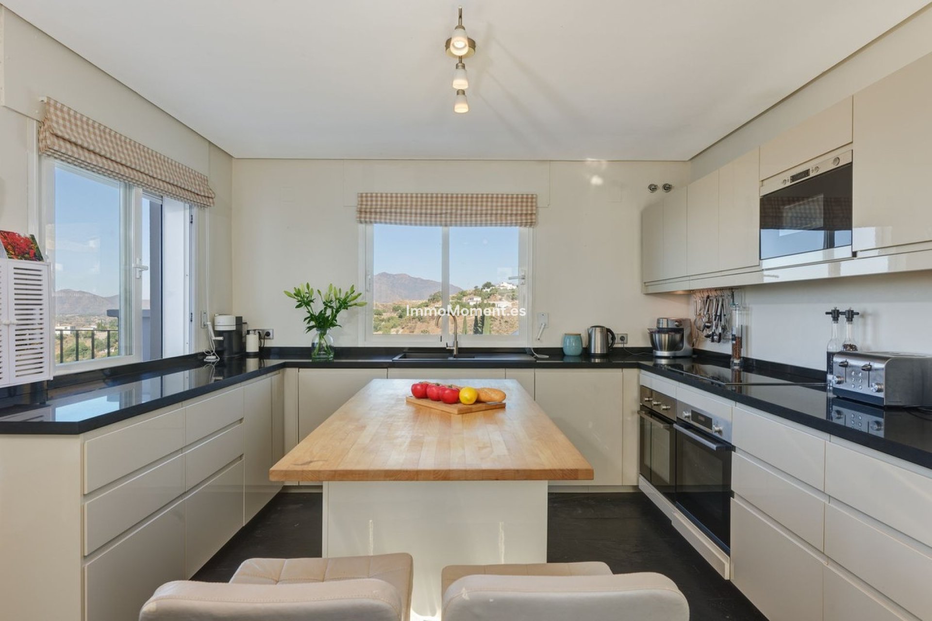 Resale - Villa - Mijas - Mijas Centro