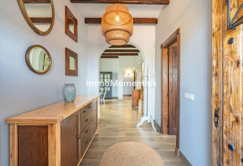 Resale - Villa - Mijas - Mijas Centro