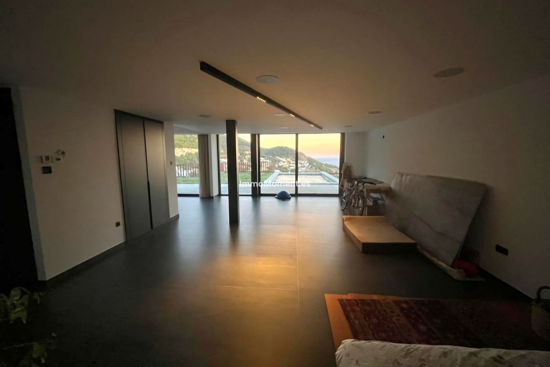 Resale - Villa - Mijas - Mijas Centro