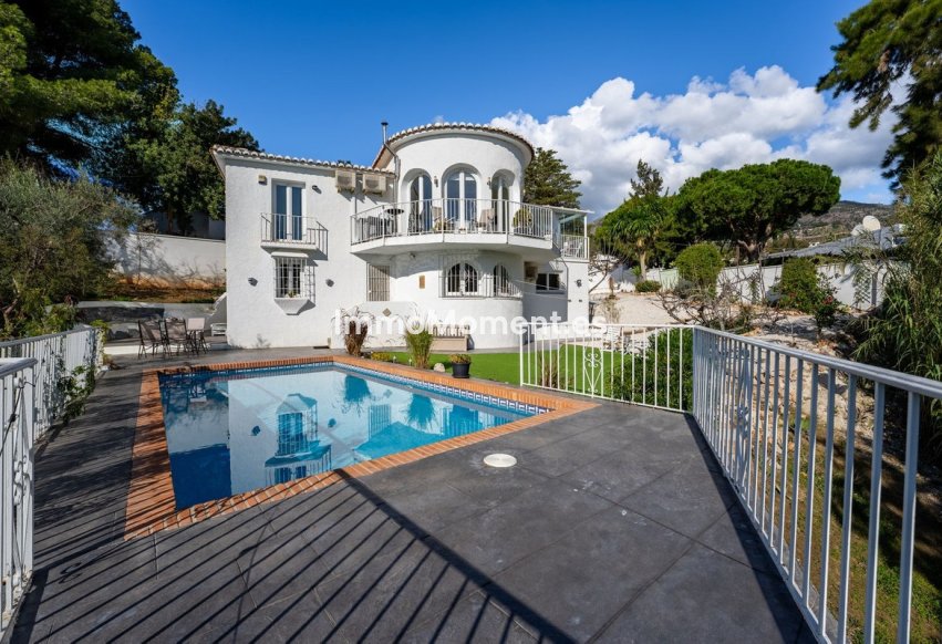 Resale - Villa - Mijas - Mijas Centro