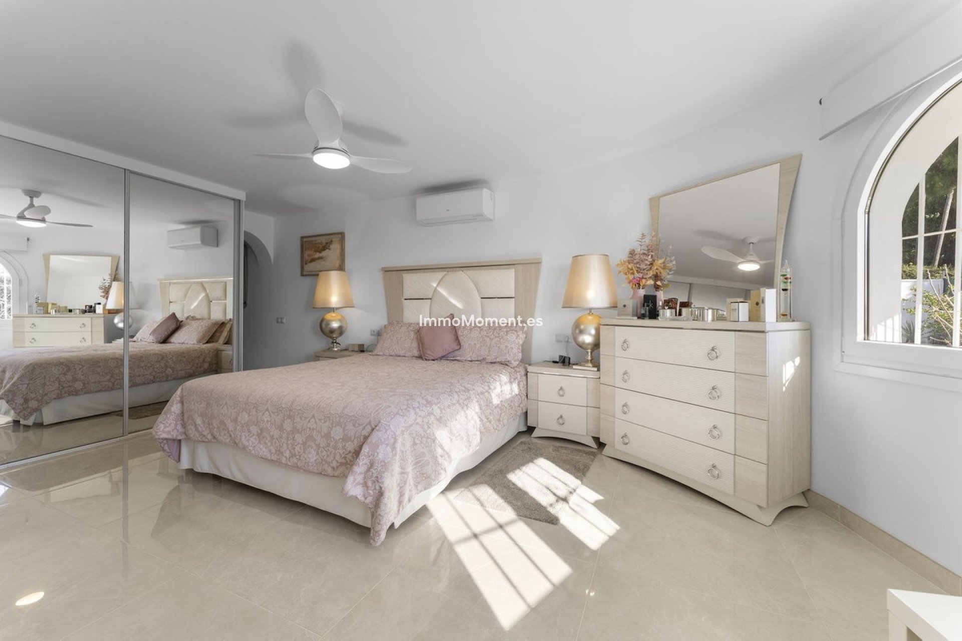 Resale - Villa - Mijas - Mijas Centro