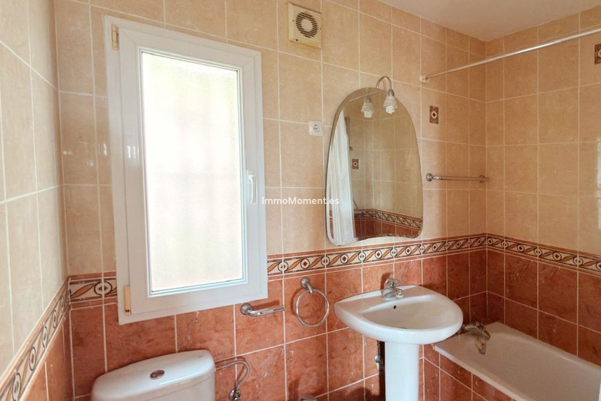 Resale - Villa - Mijas - Mijas Centro