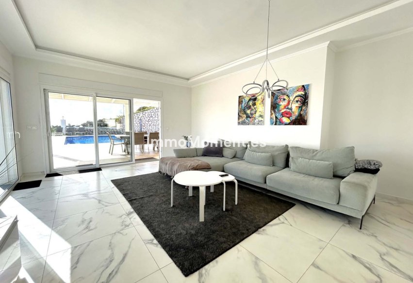 Resale - Villa - Mijas - Mijas Costa