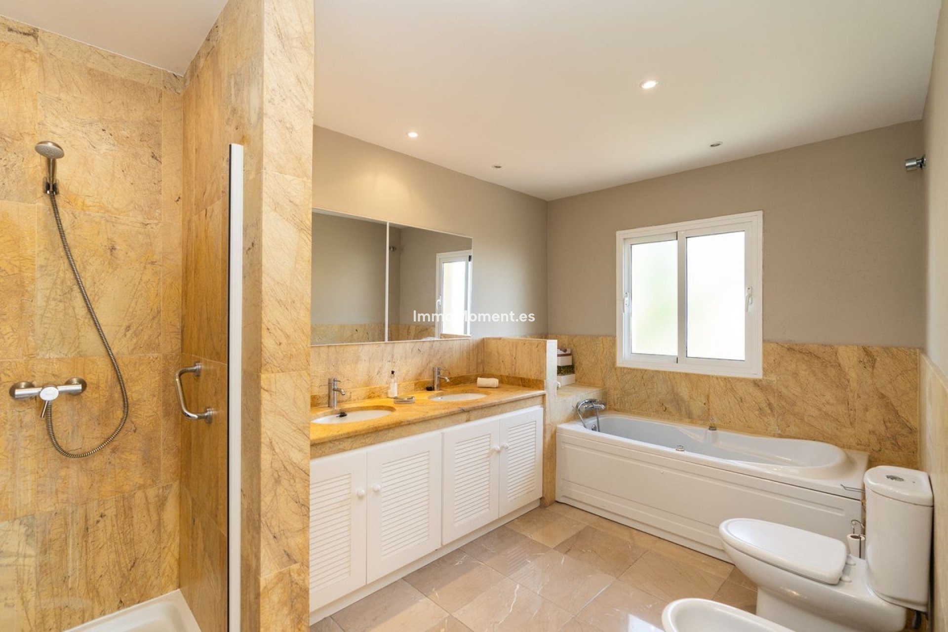 Resale - Villa - Mijas - Mijas Costa