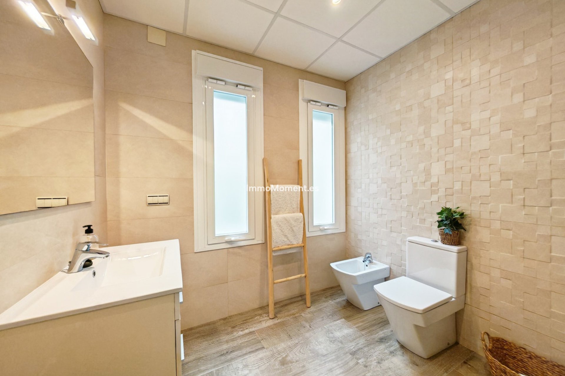 Resale - Villa - Mijas - Mijas Costa