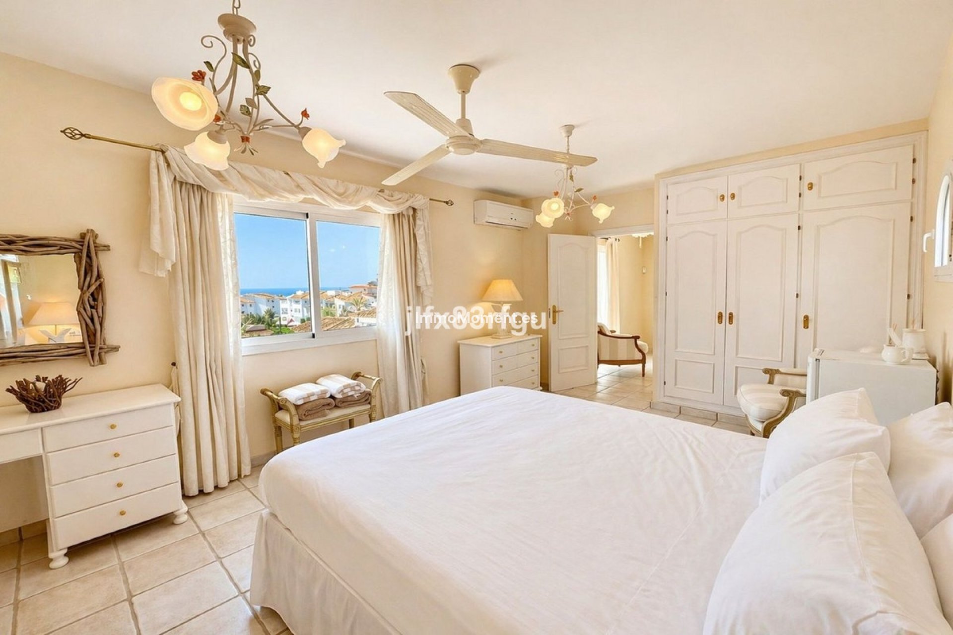 Resale - Villa - Mijas - Mijas Costa