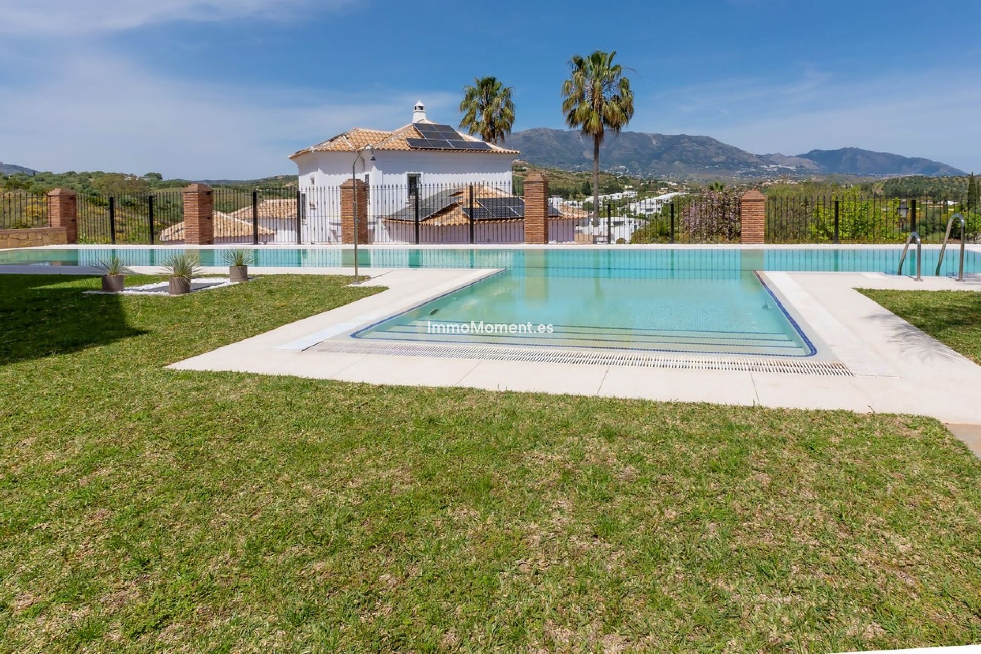 Resale - Villa - Mijas - Mijas Costa