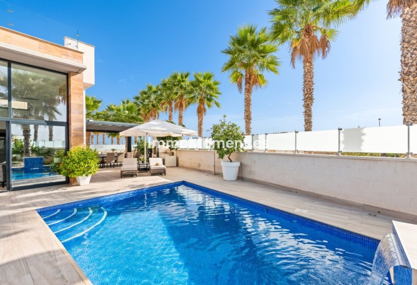 Resale - Villa - Orihuela - Cabo Roig