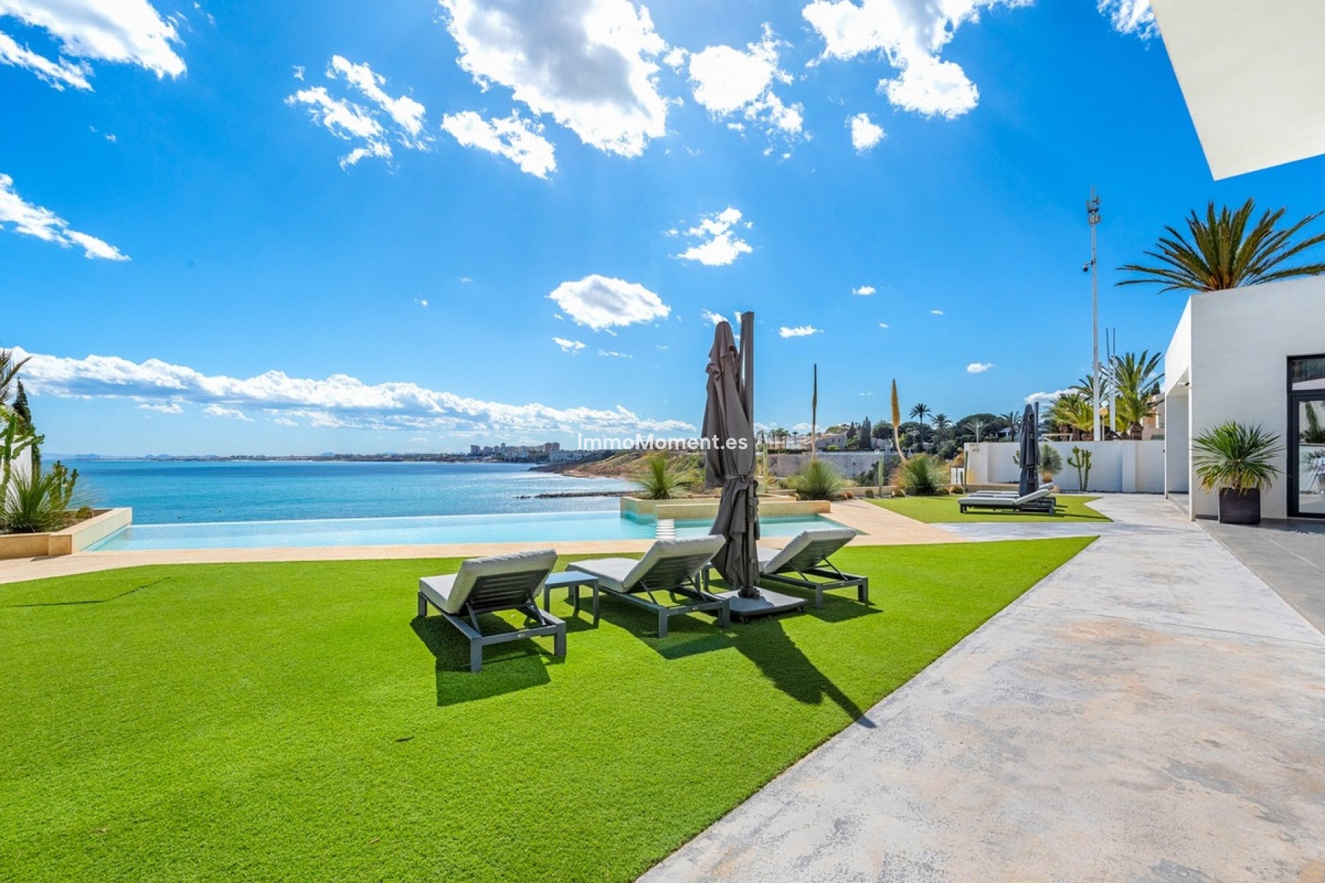 Resale - Villa - Orihuela - Cabo Roig