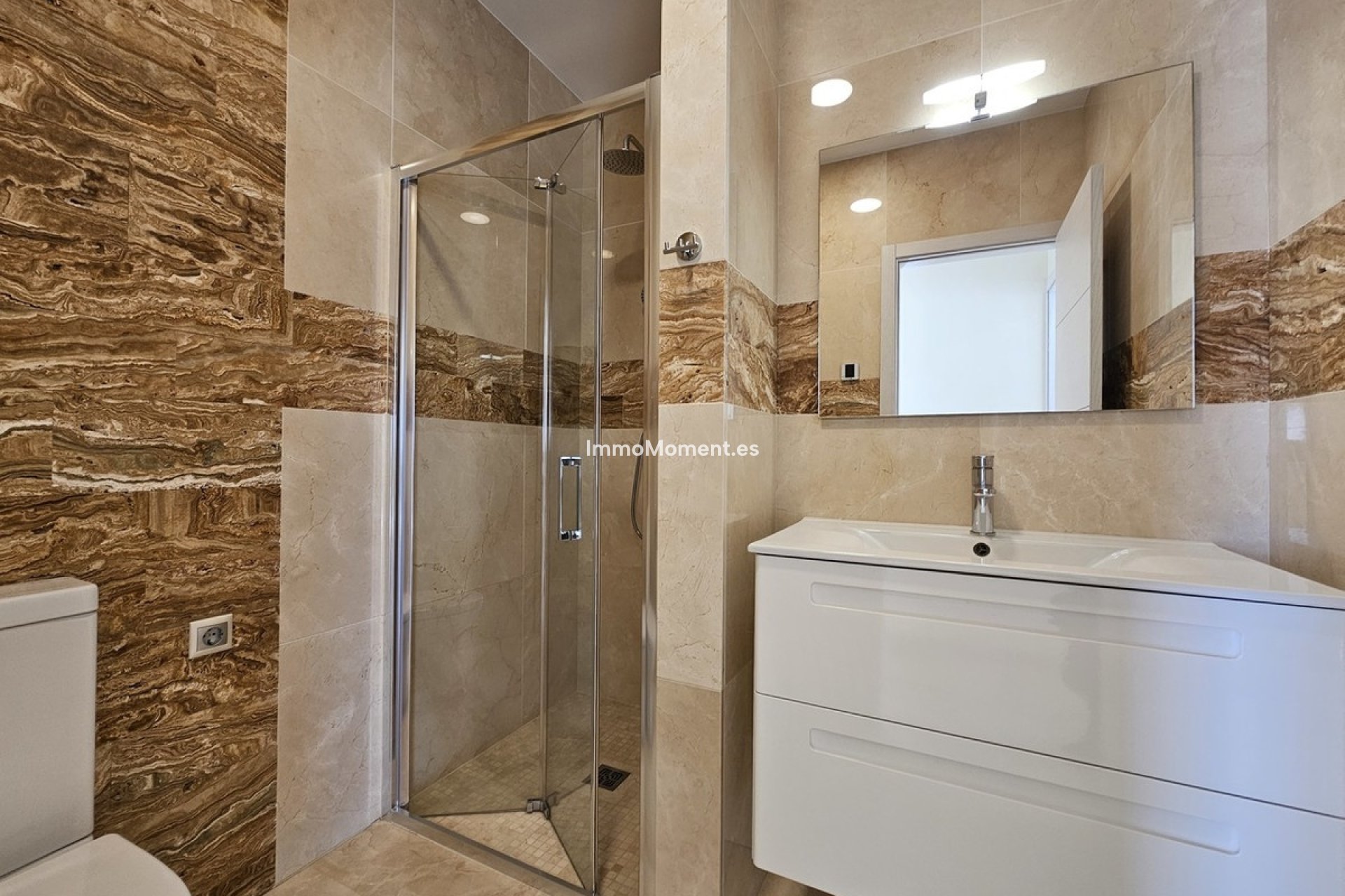 Resale - Villa - Orihuela - La Zenia