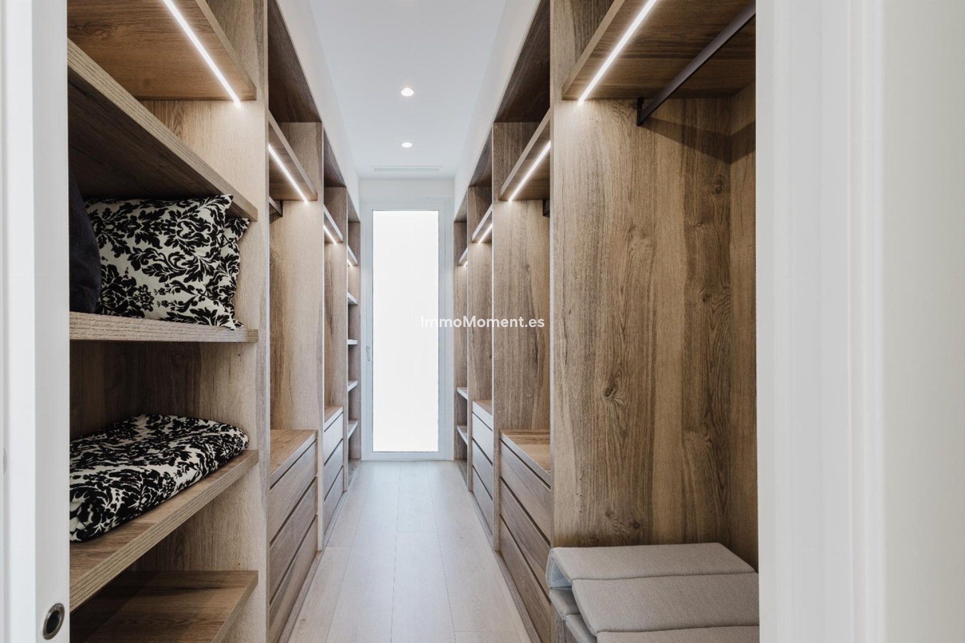 Resale - Villa - Orihuela - Las Colinas Golf