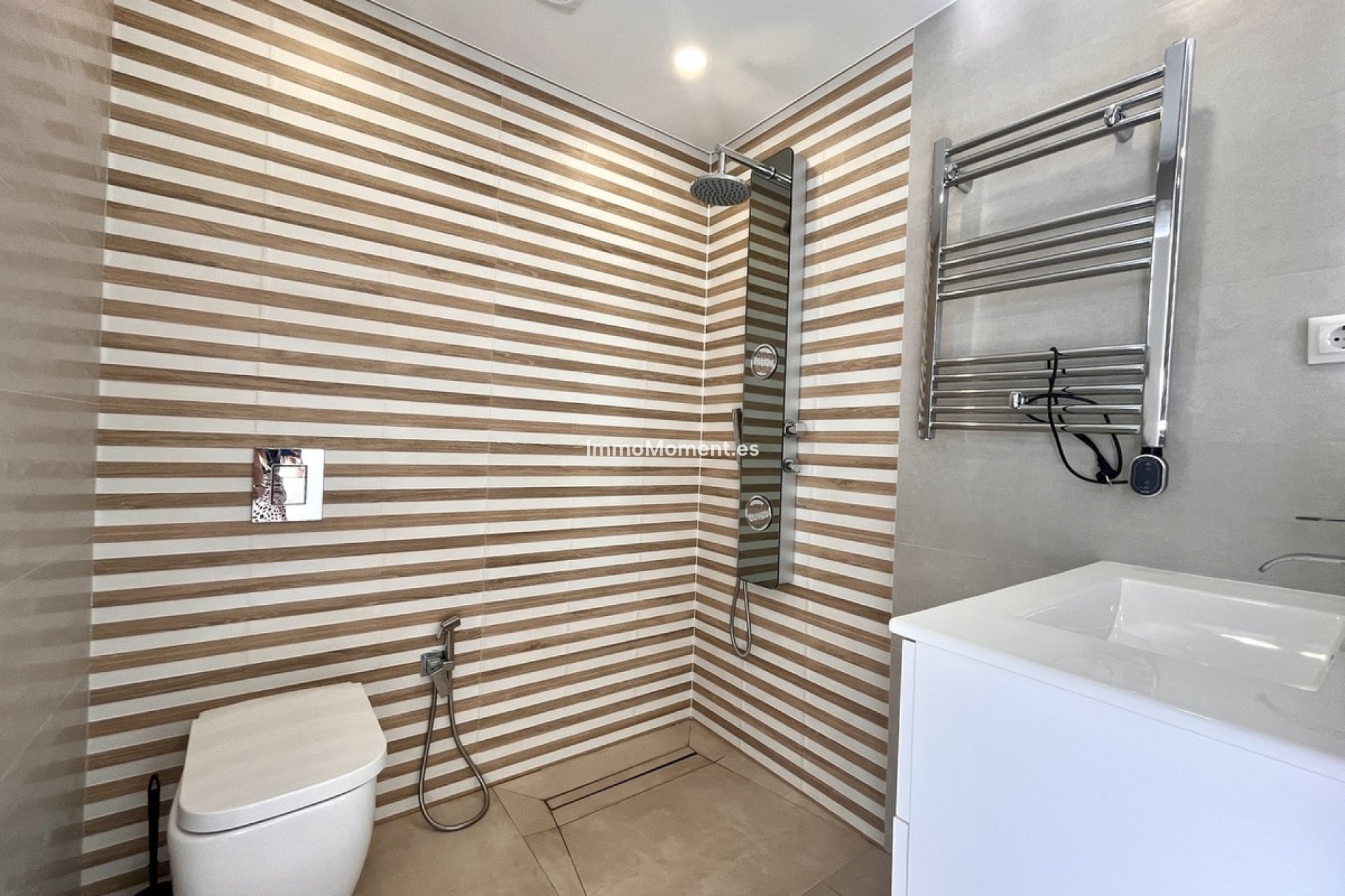 Resale - Villa - Orihuela - Los Balcones