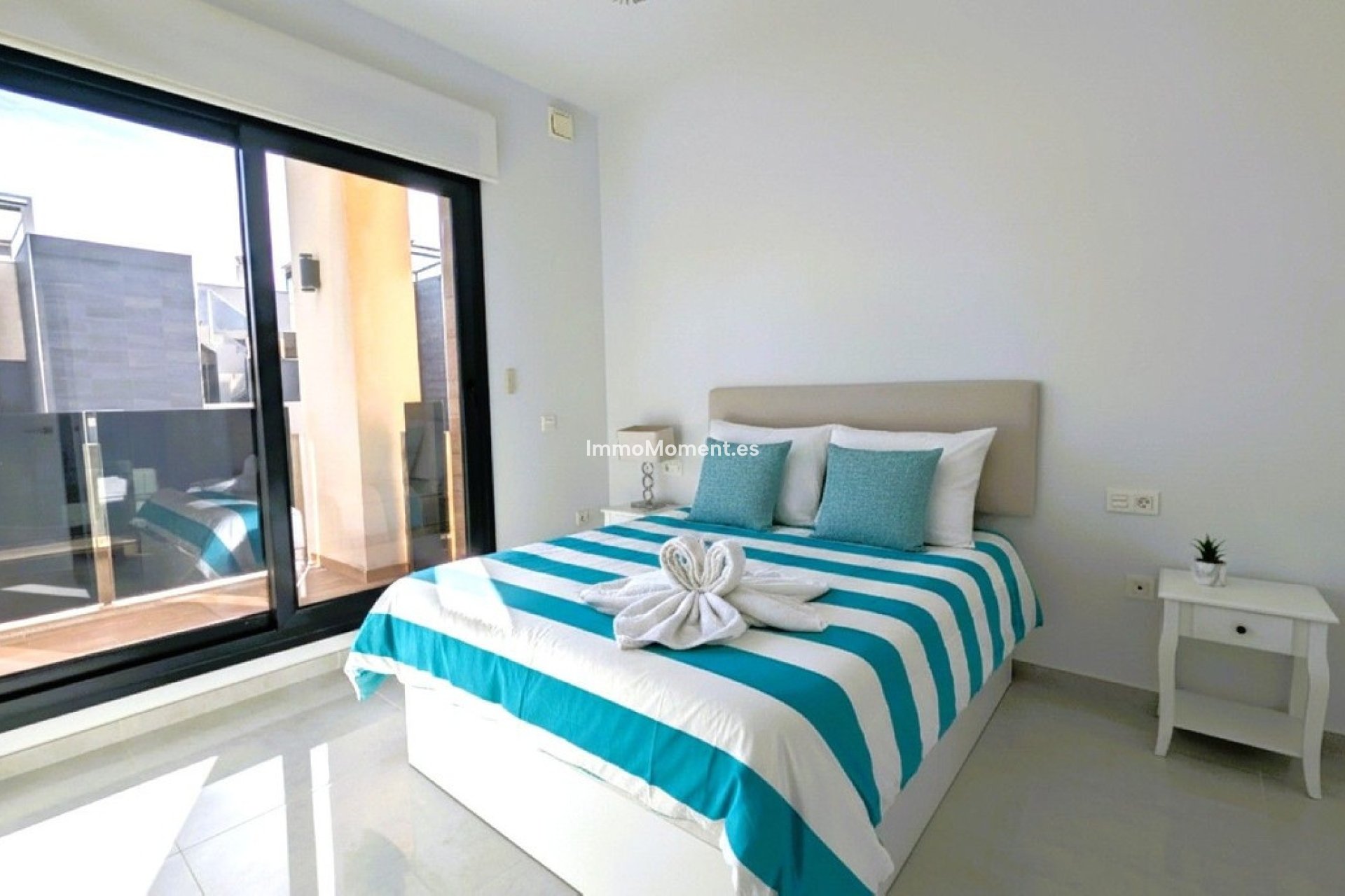 Resale - Villa - Orihuela - Los Dolses