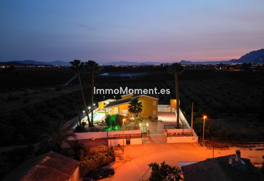 Resale - Villa - Orihuela - Orihuela Centro