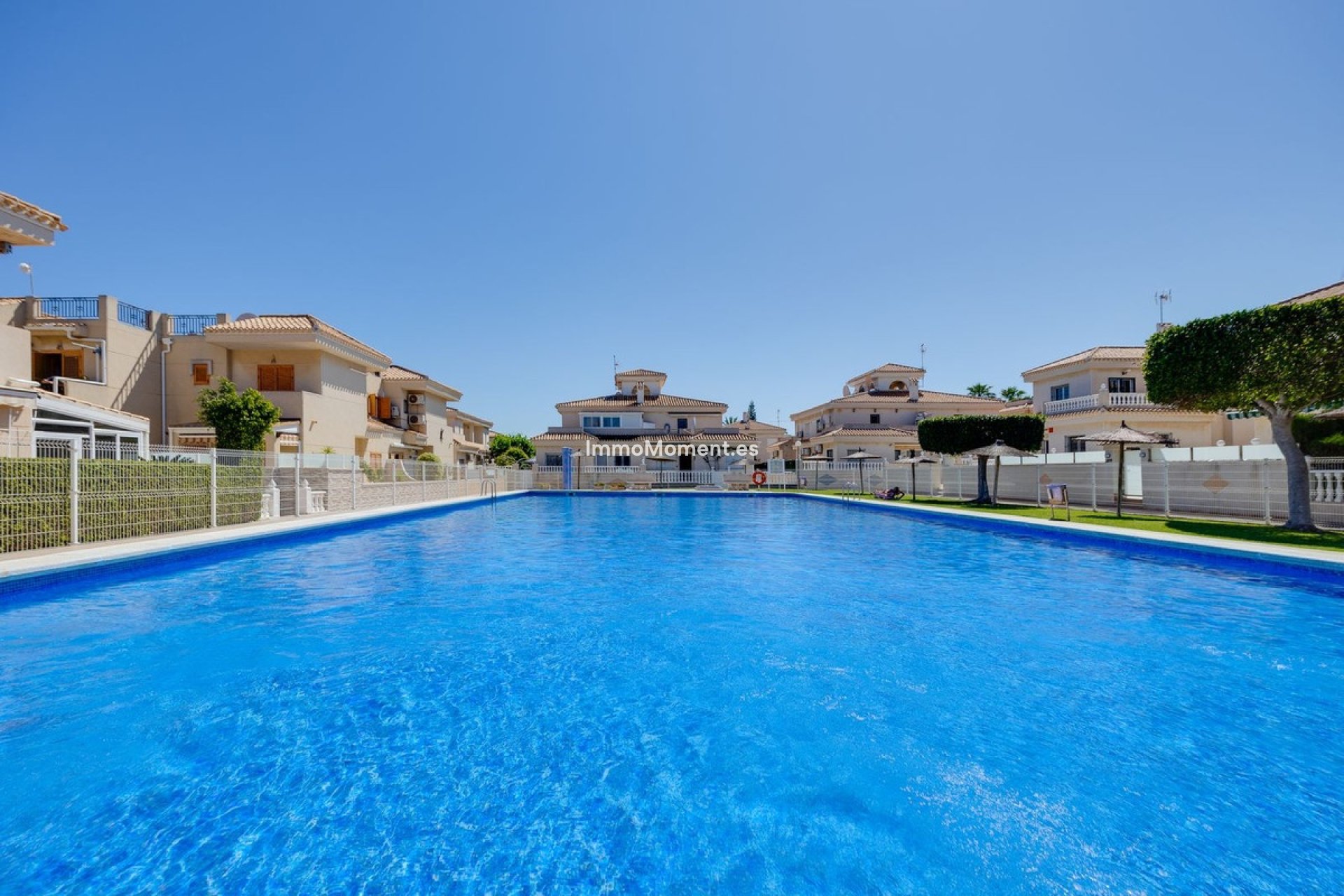Resale - Villa - Orihuela - Orihuela Costa