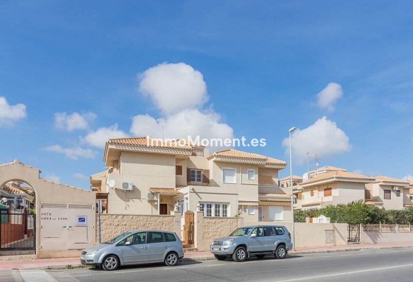 Resale - Villa - Orihuela - Playa Flamenca