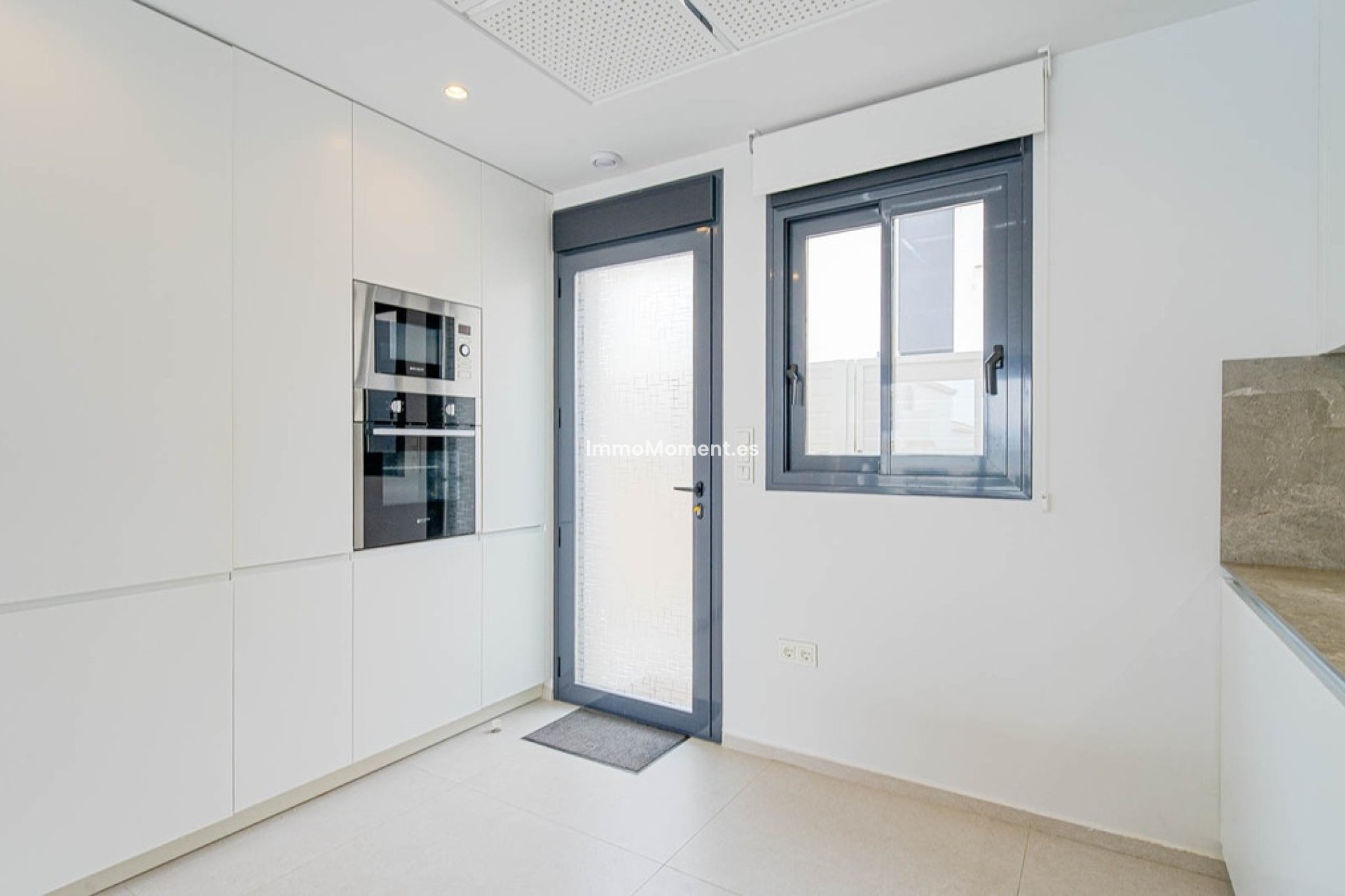 Resale - Villa - Orihuela - Punta Prima
