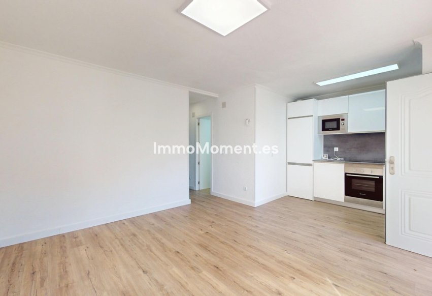 Resale - Villa - Orihuela - Villamartin