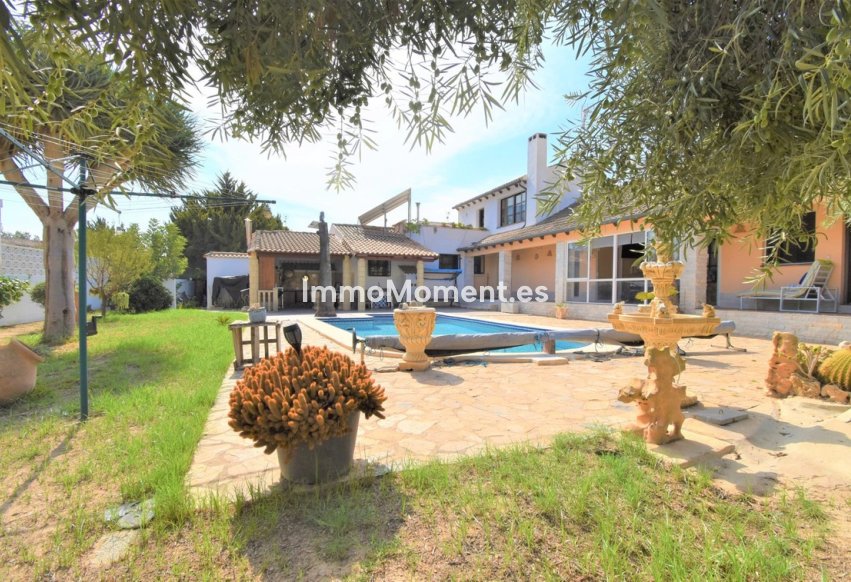 Resale - Villa - Orihuela - Villamartin