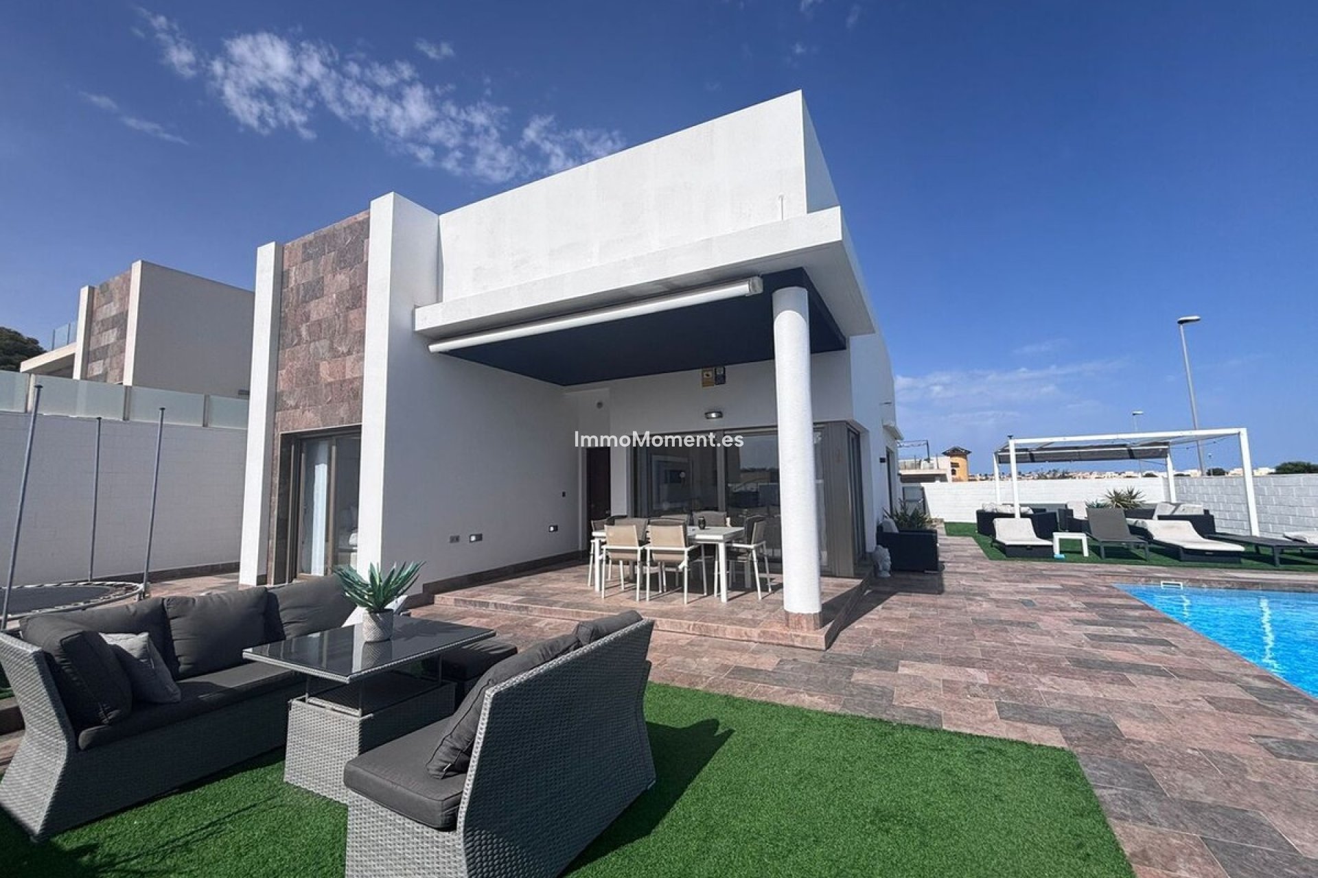 Resale - Villa - Orihuela - Villamartin