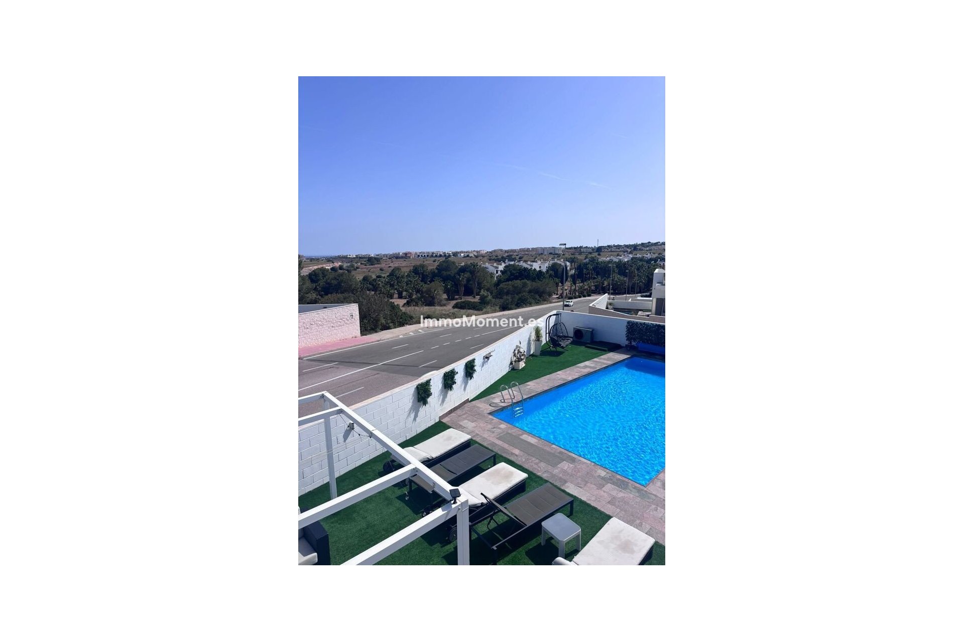 Resale - Villa - Orihuela - Villamartin