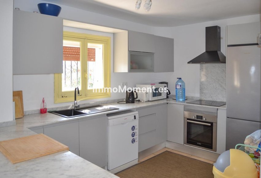 Resale - Villa - Pedreguer - Pedreguer Centro