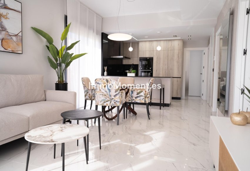 Resale - Villa - Pilar de la Horadada - Pilar de la Horadada Centro