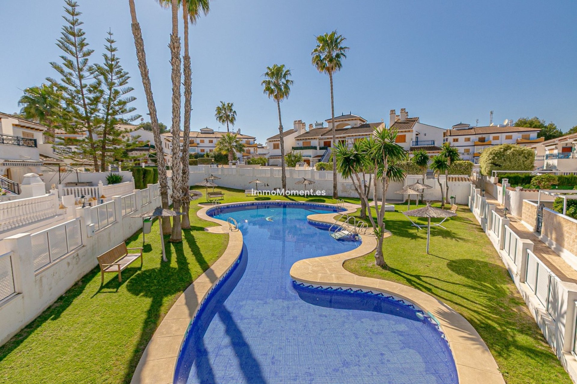Resale - Villa - Pilar de la Horadada - Pilar de la Horadada Centro